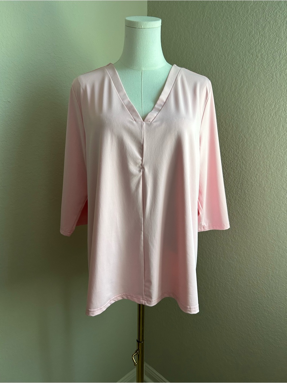 Lulu-B Pale Pink V-Neck Tunic Top (see note)